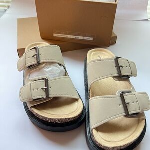 Women’s Beige Double-Buckle Platform Sandals